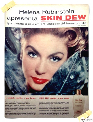 Hidratante Skin Dew: " a umidade mantém a pele jovem... SKIN DEW mantém a pele úmida"