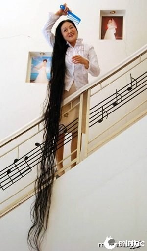 a96888_a549_9-longest-hair