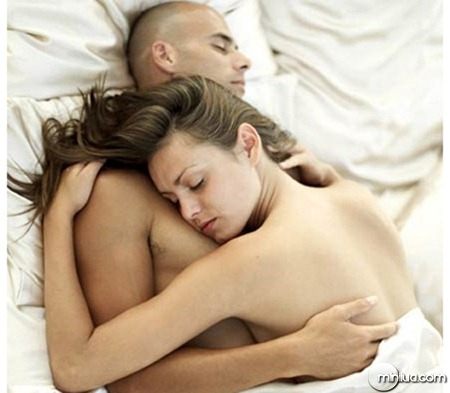 casal-dormindo
