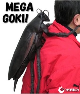 a98375_bad-gifts_6-coakroach-backpack