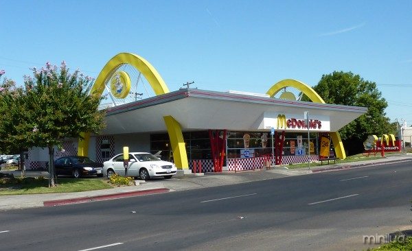 2009-0725-CA-010-Fresno-McDonalds